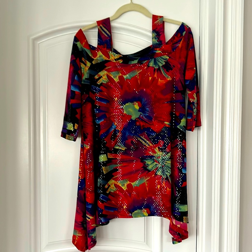 Beautiful Clara Sun Woo Festive Top